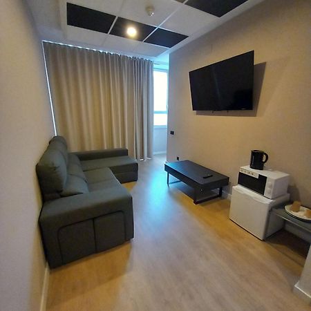 Aparthotel Montcada Екстер'єр фото
