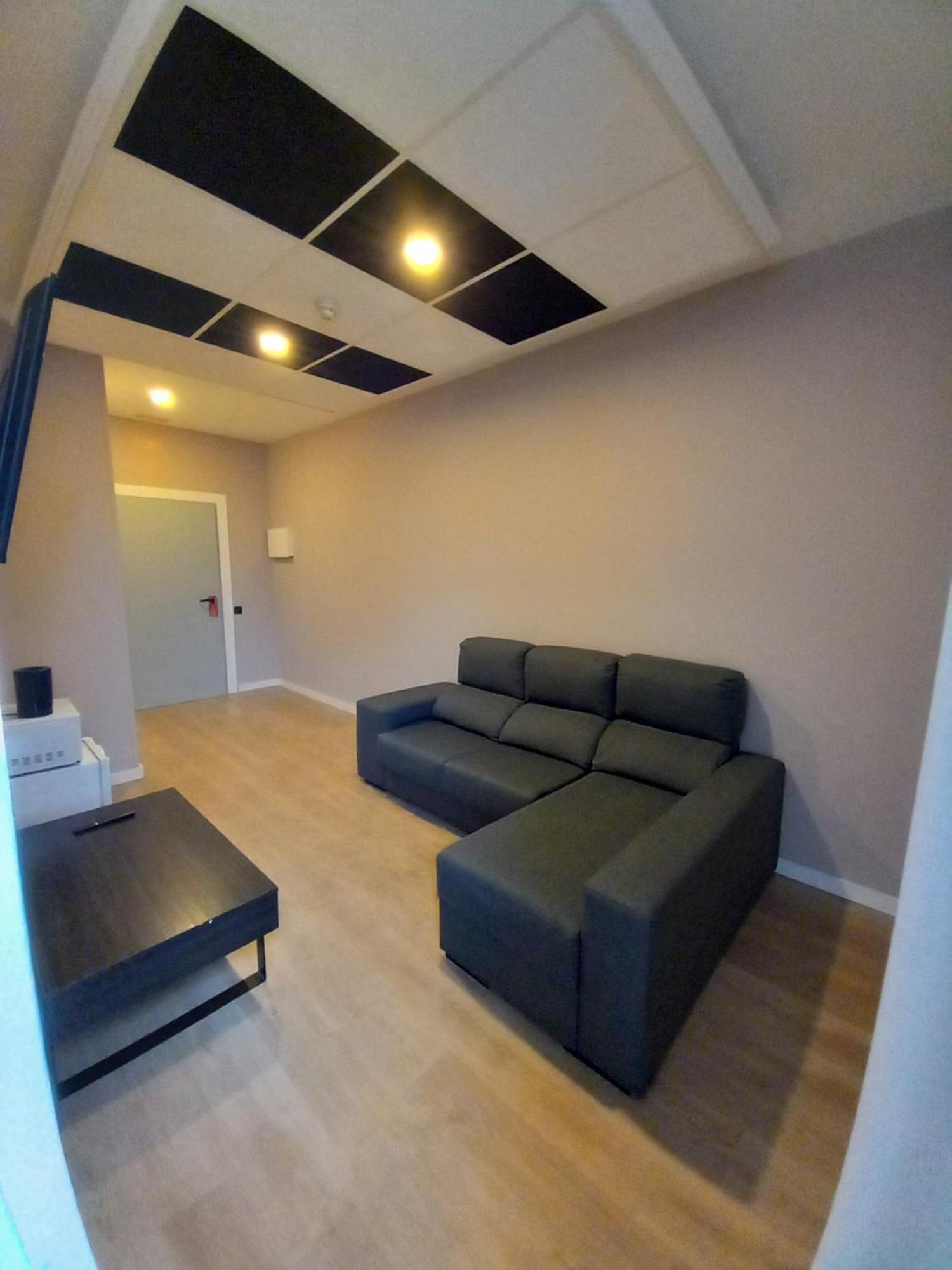 Aparthotel Montcada Екстер'єр фото