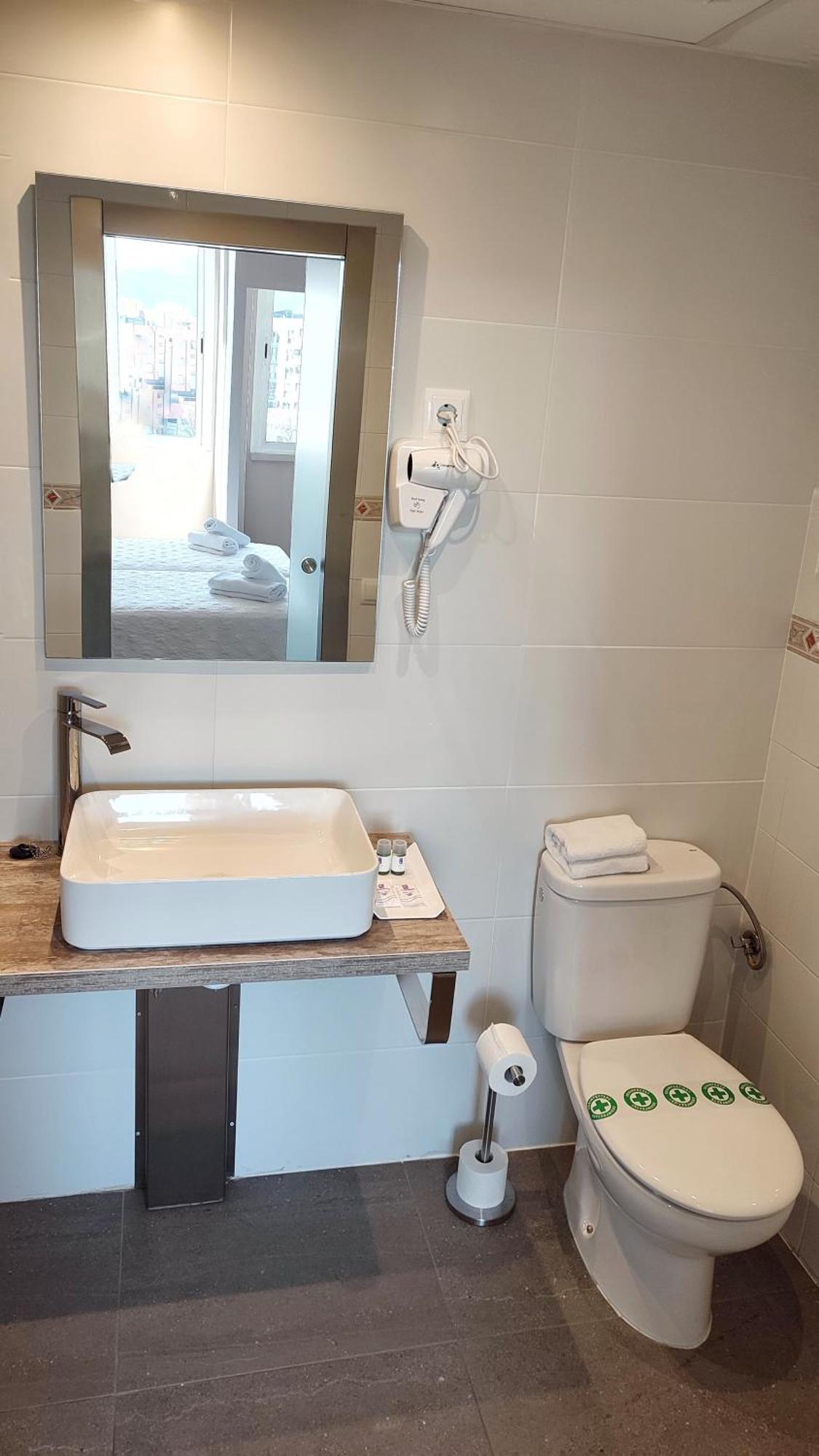 Aparthotel Montcada Номер фото